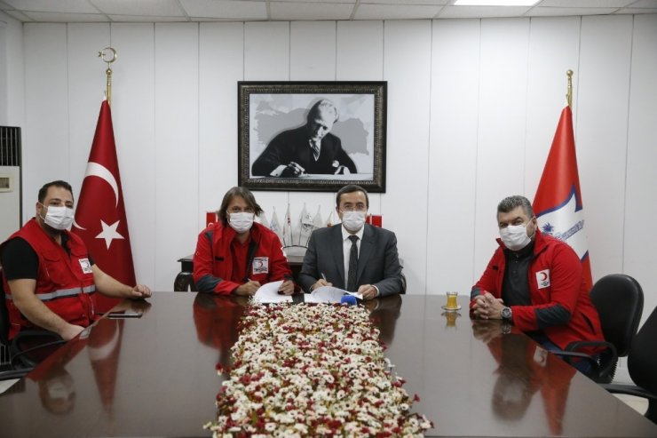 AKUT ve Kızılay ile büyük dayanışma