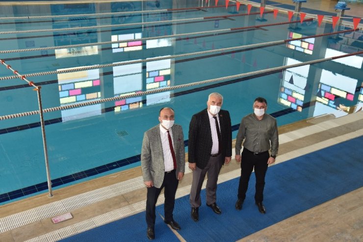 Modern tesiste yüzme havuzu yeniden hizmete açıldı