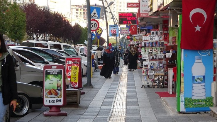 Çankırı’da kalabalık yerlerde sigara içilmesi yasaklandı