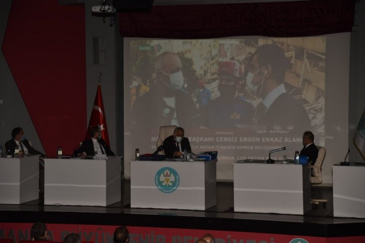 İzmir depreminin kahramanları onurlandırıldı