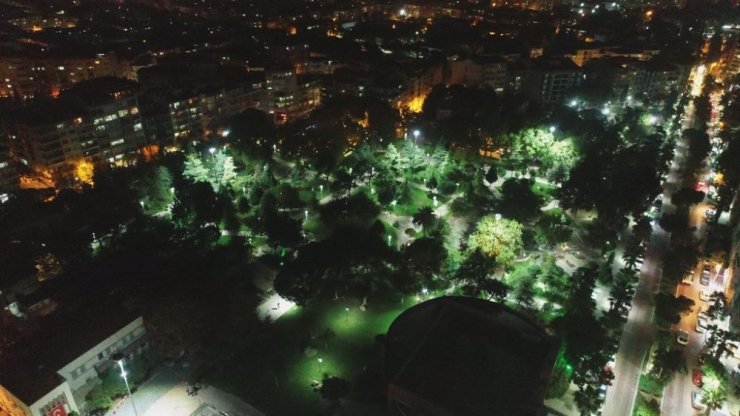 Yeşil alanlarda LED aydınlatma ile tasarruf sağlanıyor