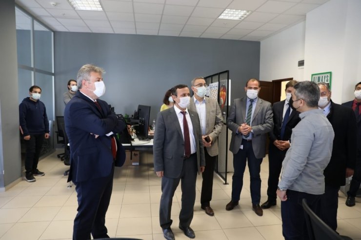 Başkan Palancıoğlu’ndan Teknopark’a ziyaret