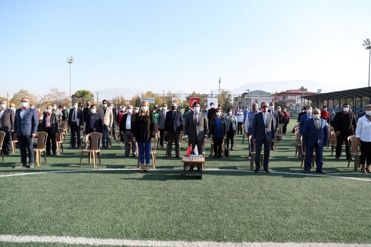 Merkezefendi Belediyesinden amatör spor kulüplerine malzeme desteği