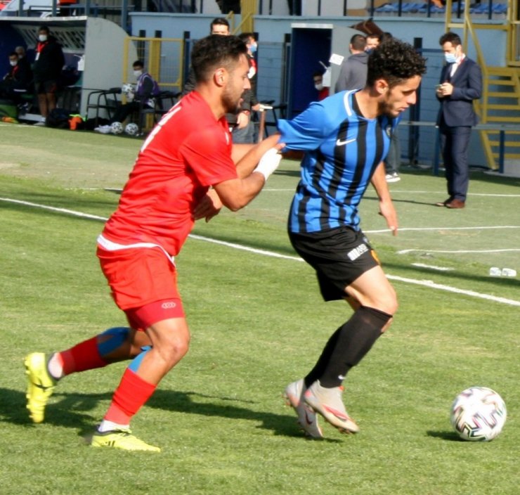 TFF 2. Lig: Karacabey Belediyespor: 4 - Sivas Belediyespor: 0