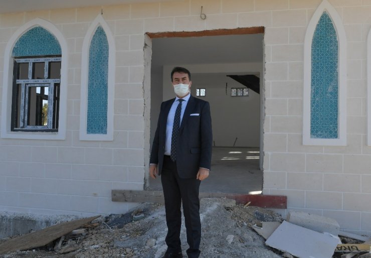 Osmangazi’den Yenikent’e modern cami