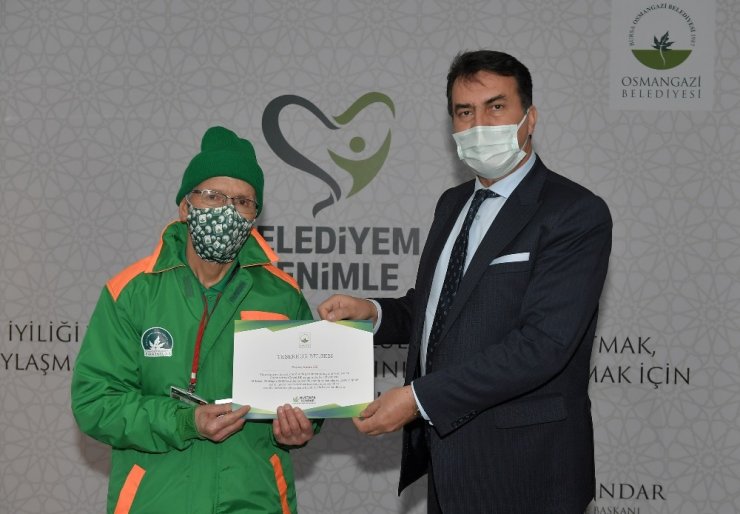 Başkan Dündar’dan pandemi kahramanlarına teşekkür