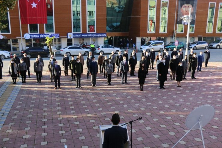 Pazaryeri’nde saat 9’u 5 geçe hayat durdu