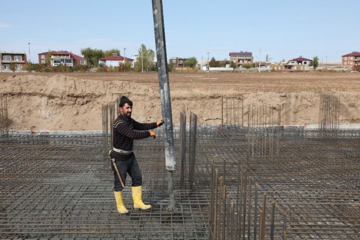 Şehit Eren Öztürk’ün vasiyeti olan caminin yanına Kur’an kursu yapılıyor