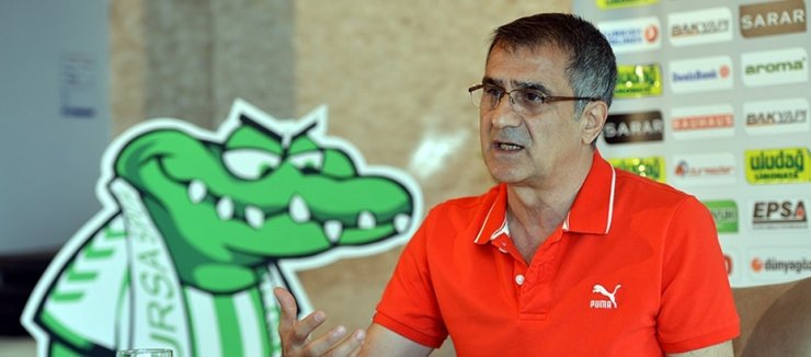 Bursaspor 7 yılda 16 kez teknik adam değişikliğine gitti