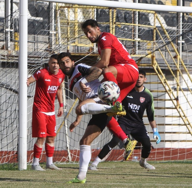 TFF 3. Lig: Manisaspor: 0 - Nevşehir Belediye Spor: 0
