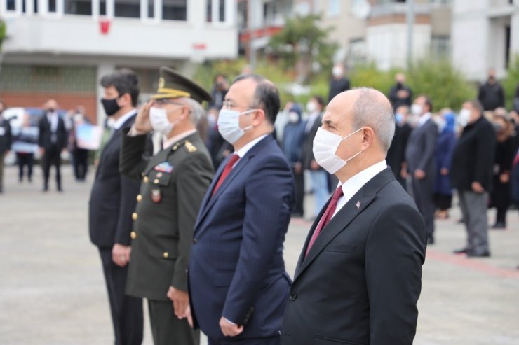 Atatürk Büyükçekmece’de saygıyla anıldı