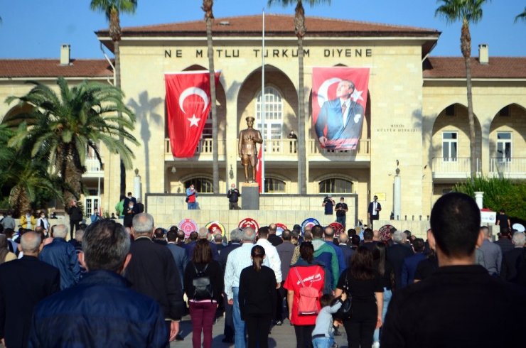 Atatürk, Mersin’de törenlerle anıldı