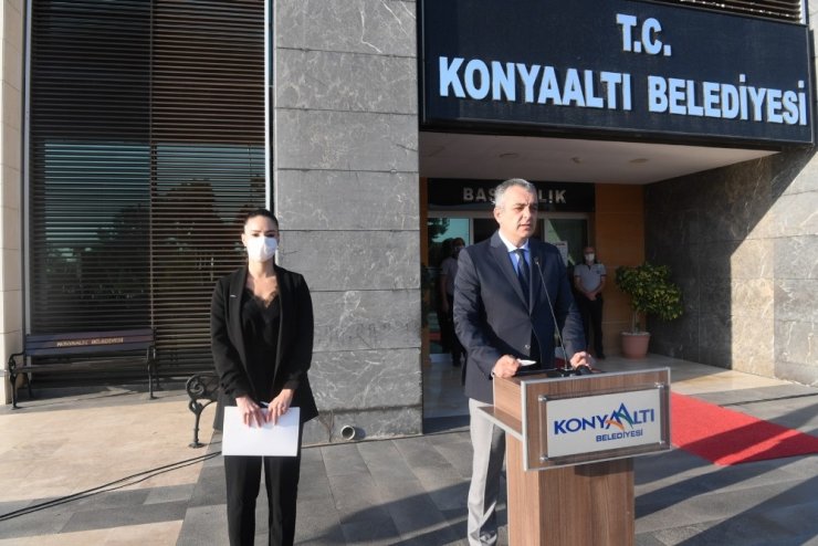 Konyaaltı’nda 10 Kasım Atatürk’ü Anma Töreni