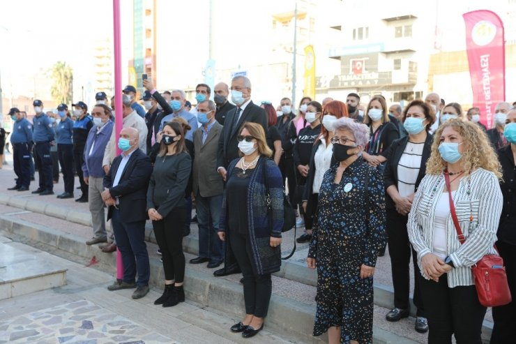 Atatürk, Mezitli’de törenle anıldı