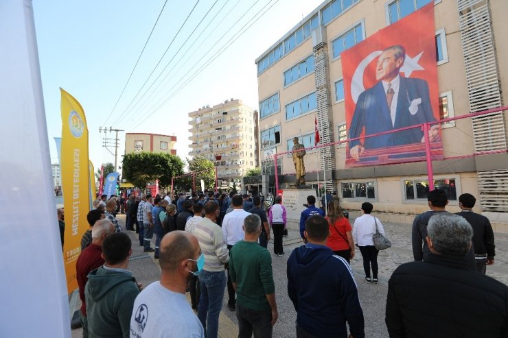 Atatürk, Mezitli’de törenle anıldı