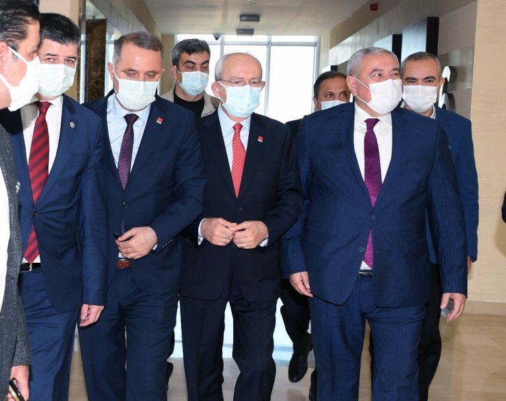 CHP Genel Başkanı Kılıçdaroğlu ATSO’yu ziyaret etti