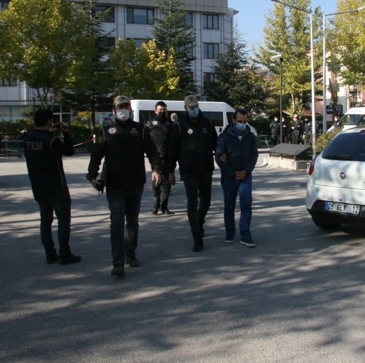 FETÖ operasyonunda GATA’dan atılan 4 tıp öğrencisi yakalandı