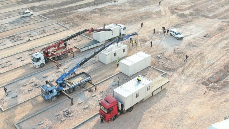 Konteyner kente ilk konteynerler geldi