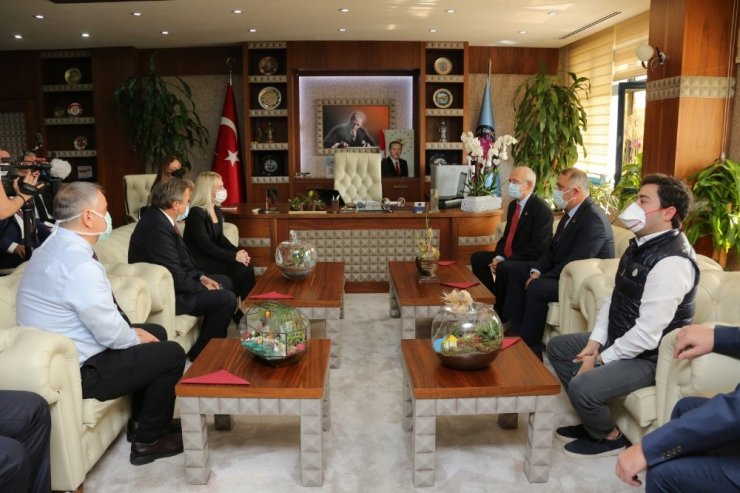 CHP Genel Başkanı Kemal Kılıçdaroğlu Akdeniz Üniversitesi’ne Teşekkür Etti