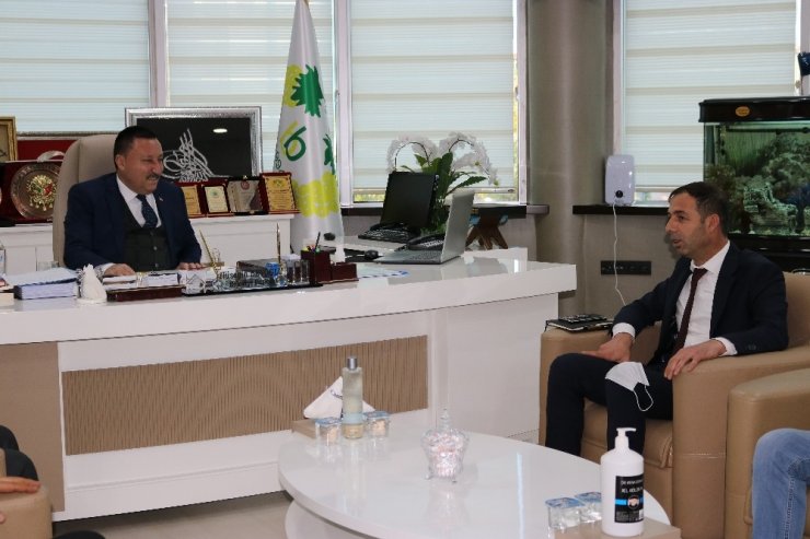 Asur Gençlik Spor Kulübü, Başkan Hüseyin Beyoğlu ile bir araya geldi