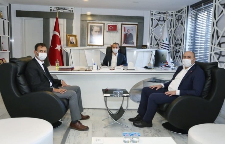 Bozova Belediye Başkanı Aksoy’dan Başkan Kılınç’a ziyaret