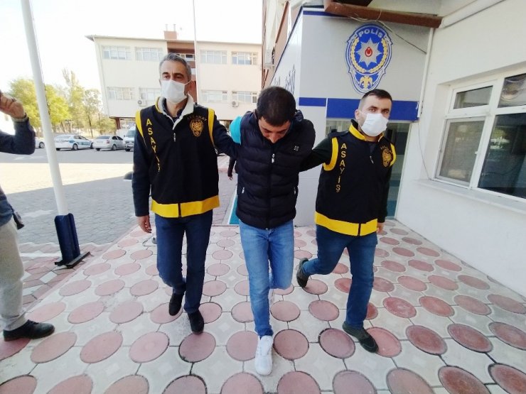 Kendisinden ayrılmak isteyen kadını 6 bıçaklayıp öldüren zanlı tutuklandı