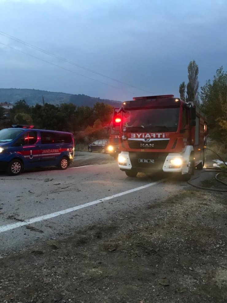 Kızılcahamam’da çıkan yangında bir ev tamamen yandı
