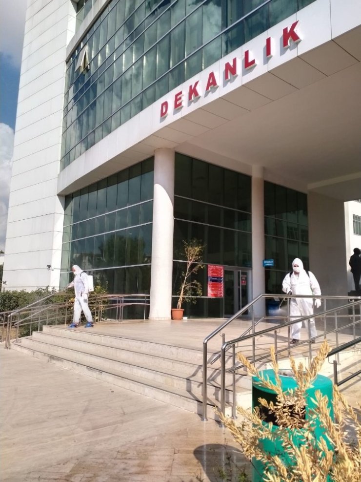 Büyükşehir EKPSS öncesi okulları dezenfekte etti