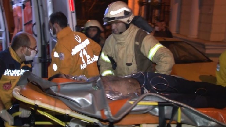 Şişli’de bir binanın 5’inci katında korkutan yangın: 1 ağır yaralı