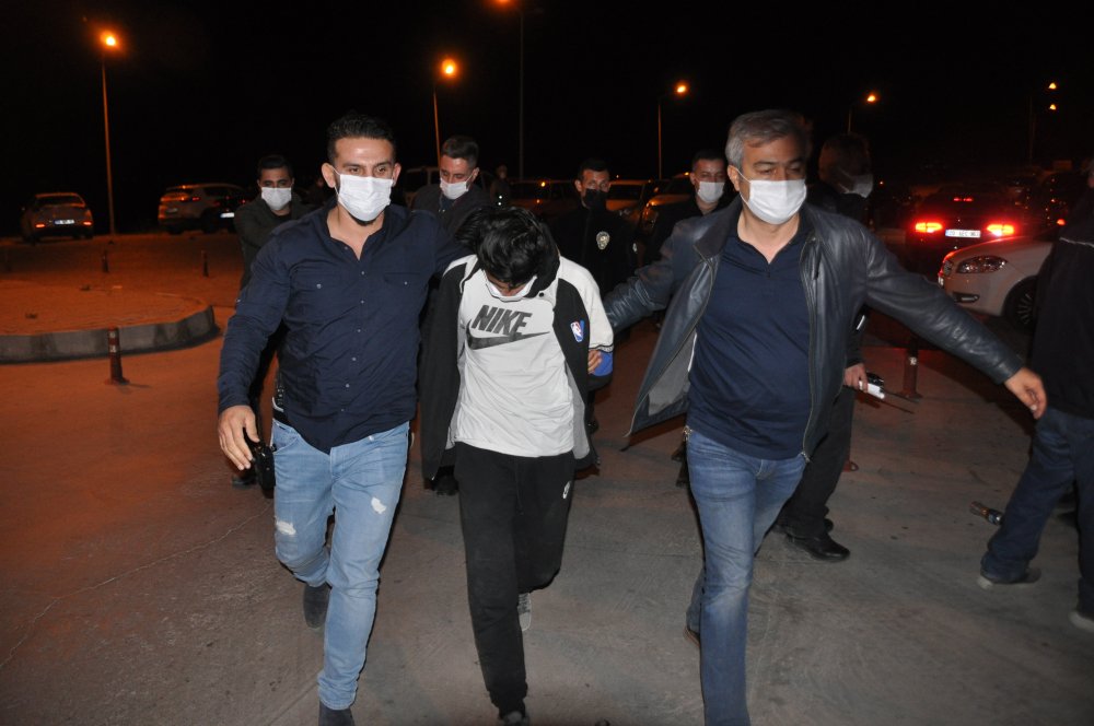 Bıçaklı kavgada 1 kişi öldü 1 kişi yaralandı! 2 zanlı tutuklandı