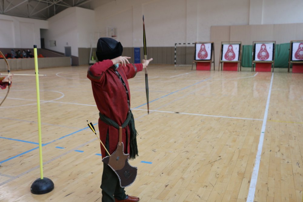 Minik okçular Geleneksel Türk Okçuluk Konya Birinciliği için yarıştı