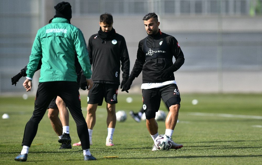 Konyaspor'da Kasımpaşa hazırlıkları