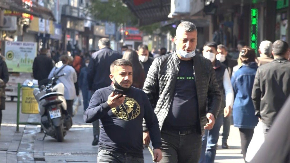 Gaziantep'te koronavirüs kısıtlamalarına uymayan kişiler devletin kasasını doldurdu