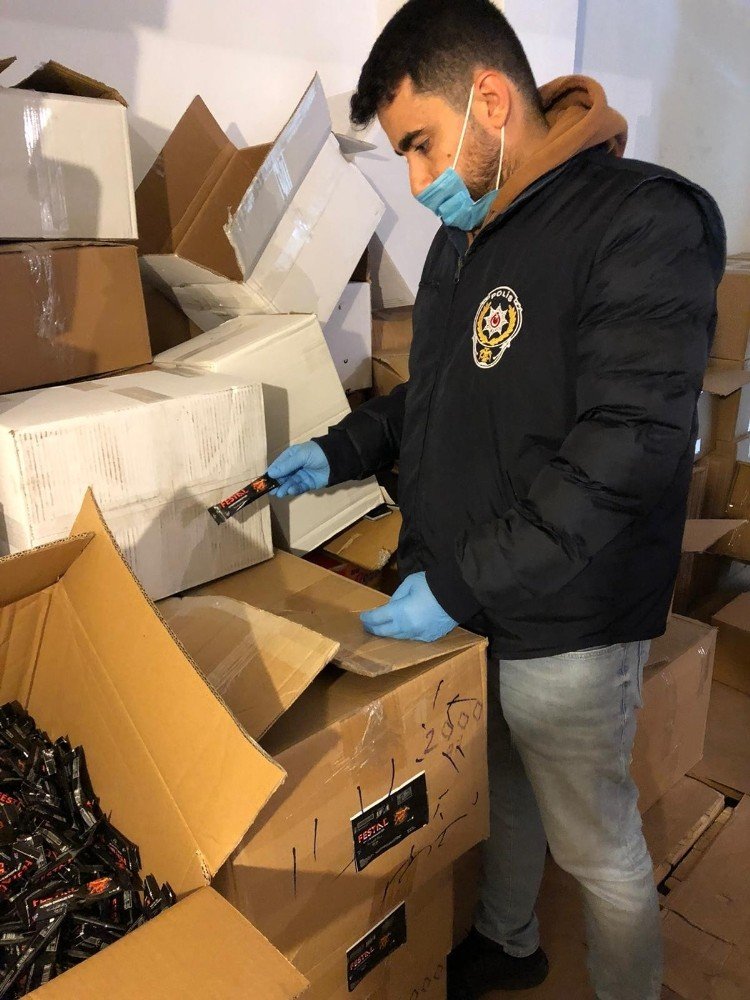 İstanbul'da zayıflama çayı ve hapı operasyonu!