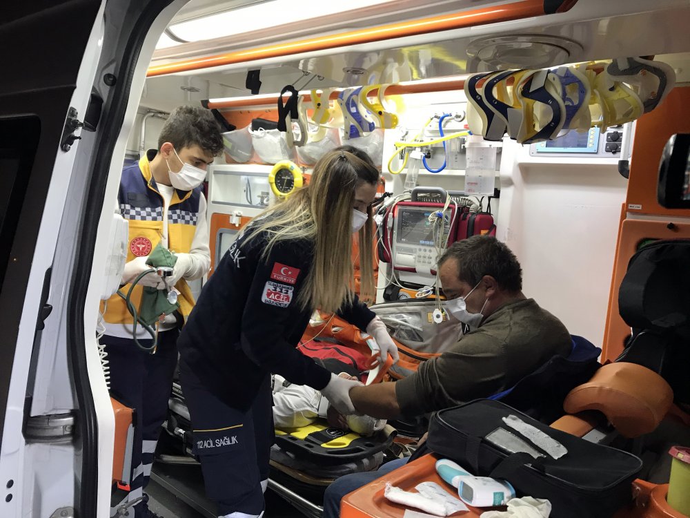 Kısıtlama saatinde feci kaza! 5 yaralı