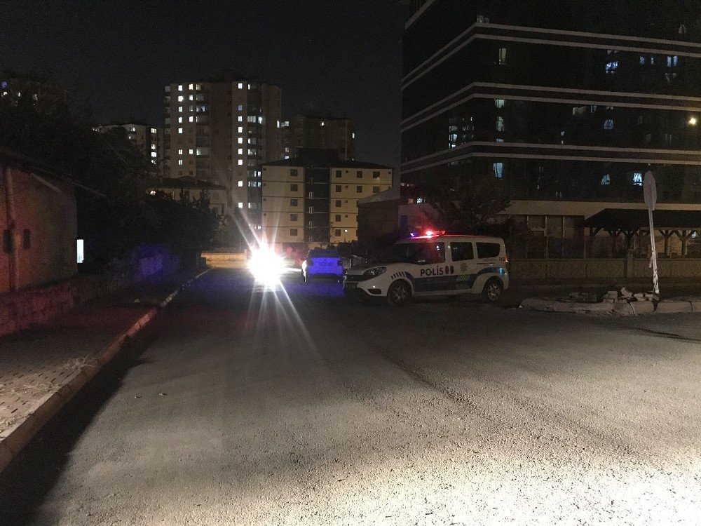 Polise ateş ederek kaçan zehir taciri bacağı kırılınca yakalandı