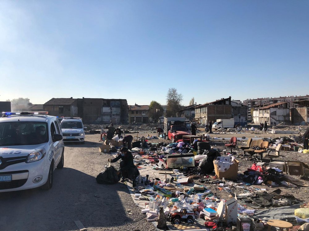 Kaçak bit pazarına polis müdahale etti