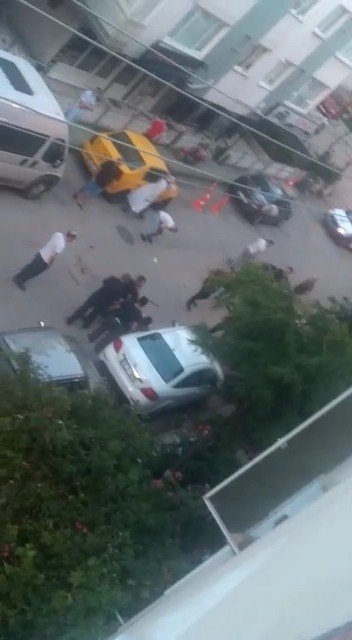 Oğlunu ziyarete gitmişti! Cezaevi önündeki cinayet saniye saniye kaydedildi