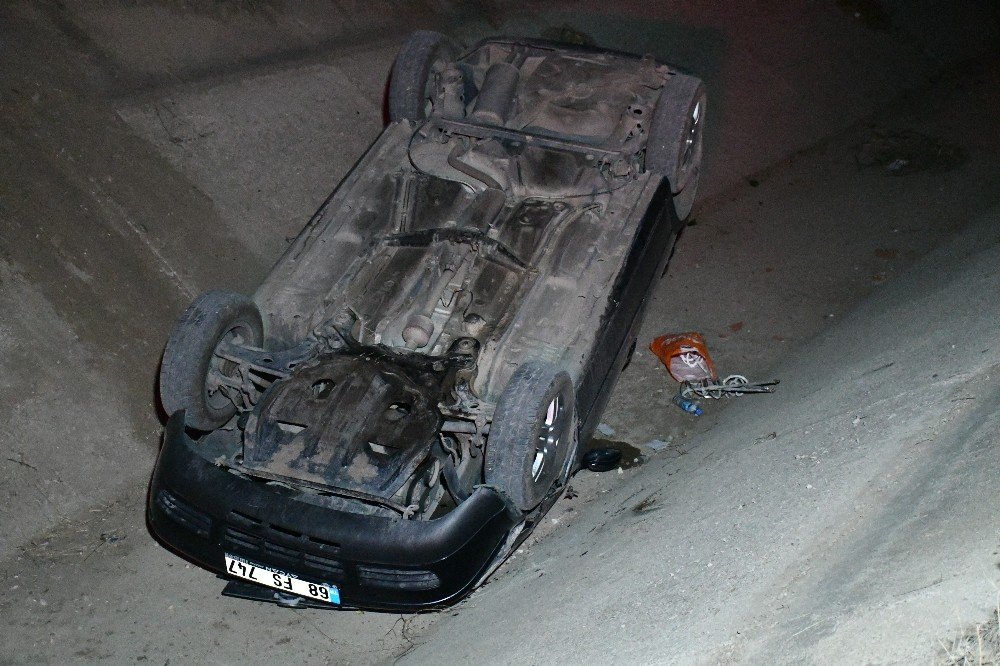 Otomobil boş sulama kanalına düştü! Sürücüsü ağır yaralı