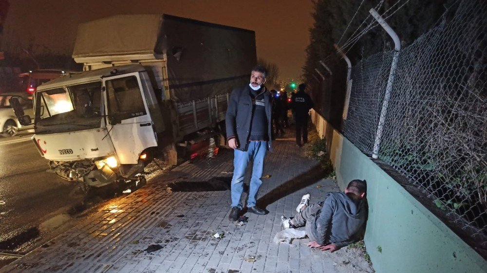 Çaldığı kamyonla şehri ayağa kaldırdı! Polis lastiklerine ateş ederek durdurdu