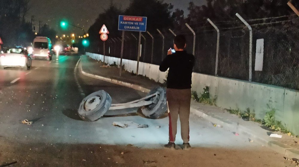 Çaldığı kamyonla şehri ayağa kaldırdı! Polis lastiklerine ateş ederek durdurdu