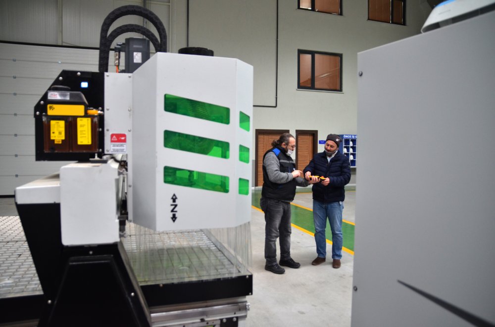 Konyalı CNC Makinası üreticisi dünyanın üretimine büyük katkıda bulunuyor
