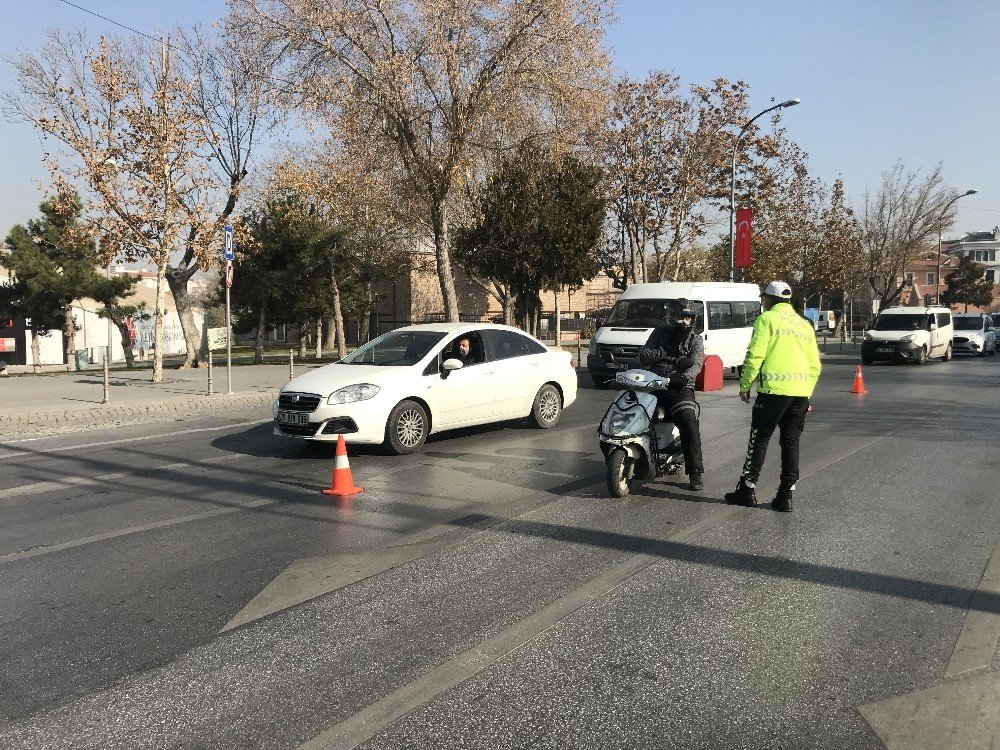 Konya sokakları onlara kaldı