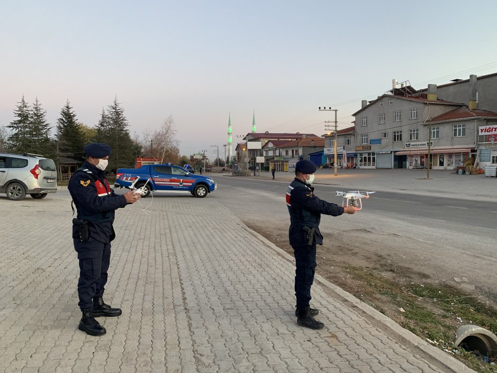 Konya Bozkır'da sokağa çıkma kısıtlaması drone ile denetleniyor