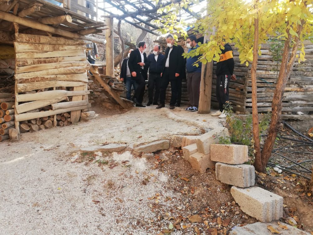 Konya'da sobadan zehirlenerek ölen gençlerin ailelerine ziyaret