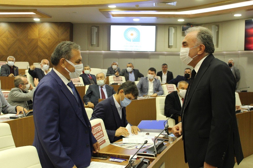 Antalya Büyükşehir Belediyesi toplantısında resmen açıklandı! Muhittin Böcek ne zaman dönüyor?