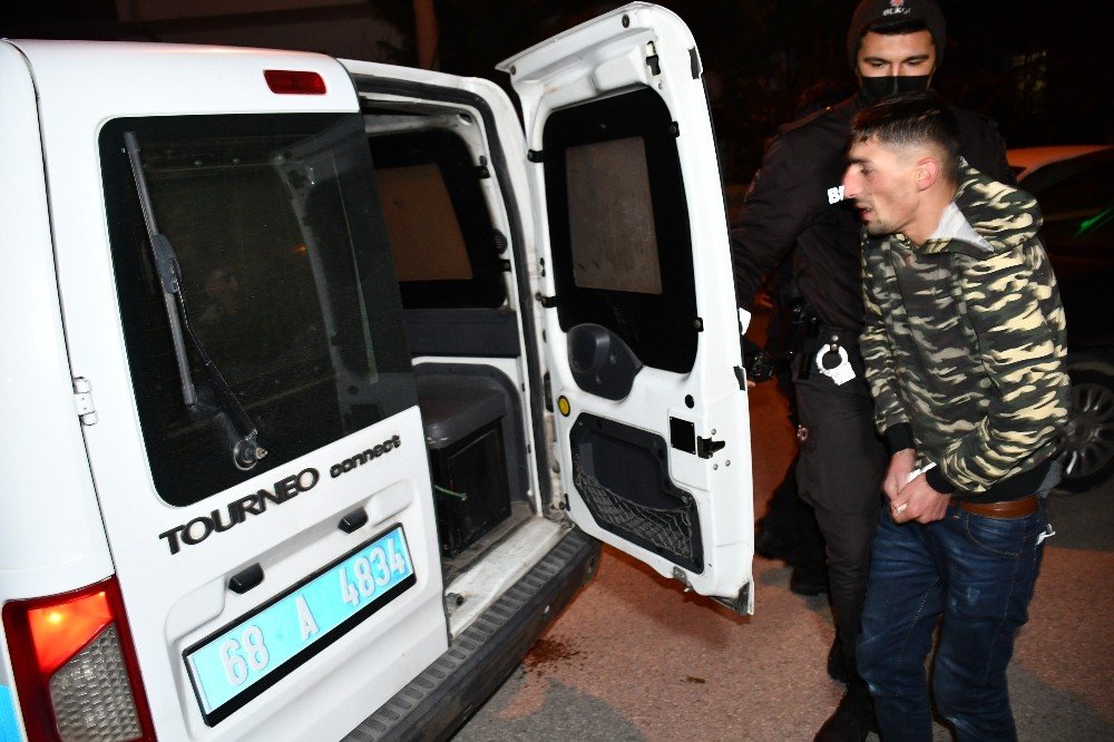 50 lirası gasp edilen genç yürekleri titretti!