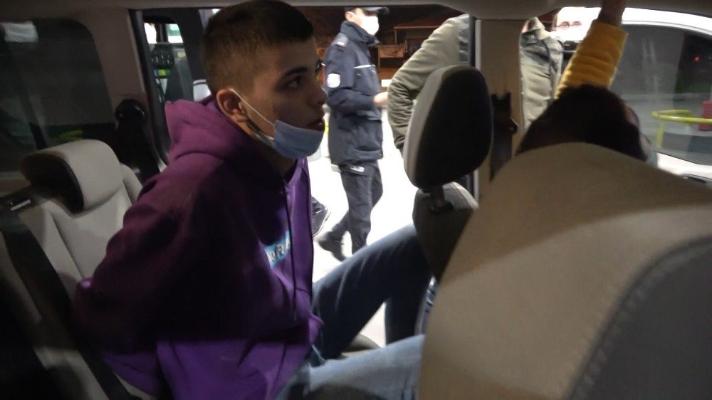 Sivil polise kimlik soran sahte polis yakayı ele verdi