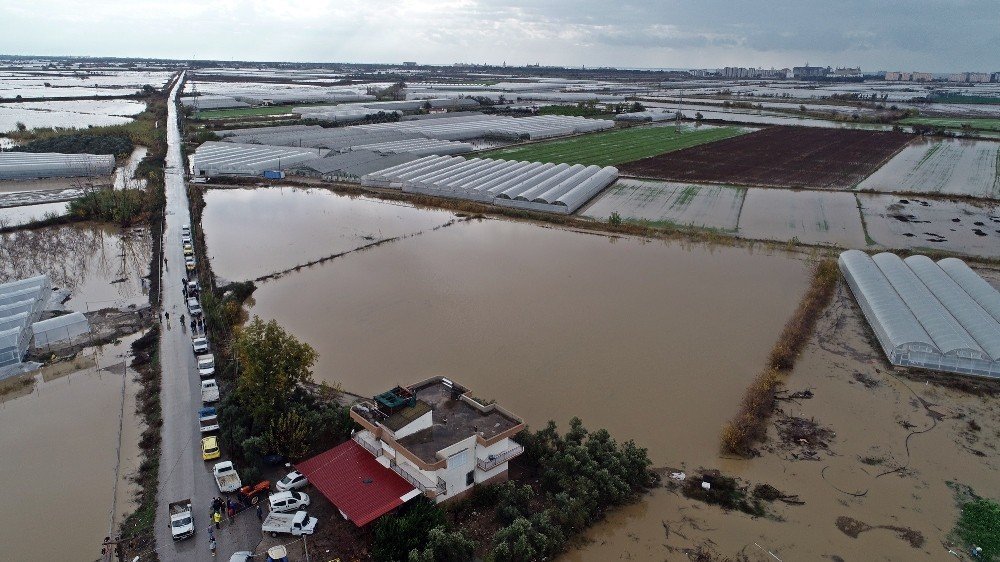 Antalya’da selin bilançosu ağır oldu! 9 bin 530 dekar ekili alan zarar gördü
