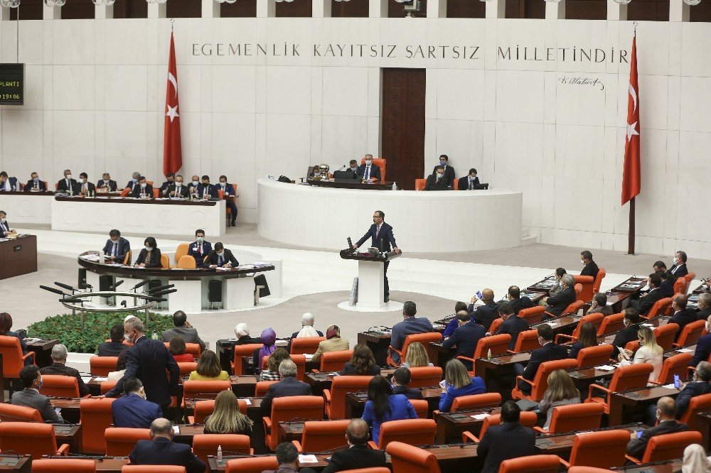 Bakan Kasapoğlu: PKK yakıp yıktı! Bir bir yeniden inşa ettik